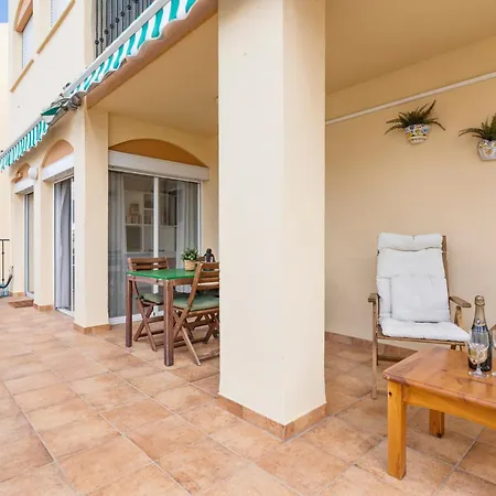 Stunning Ideal Location By Costarentals - Ref 138 Appartement *