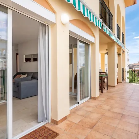 Apartment Stunning Ideal Location By Costarentals - Ref 138 *